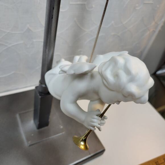 Dept 56 Large Winter Silhouette Cherub Angel 8" White Ornament Horn Retired - Picture 8 of 16